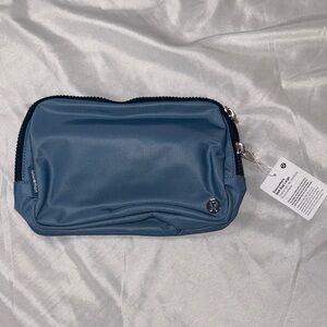 Lululemon Belt bag 2L